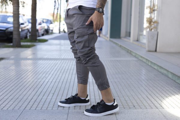 Jogger GRIS PETROLEO gabardina