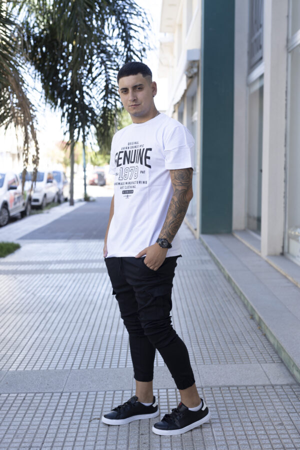 Jogger NEGRO gabardina - Image 4